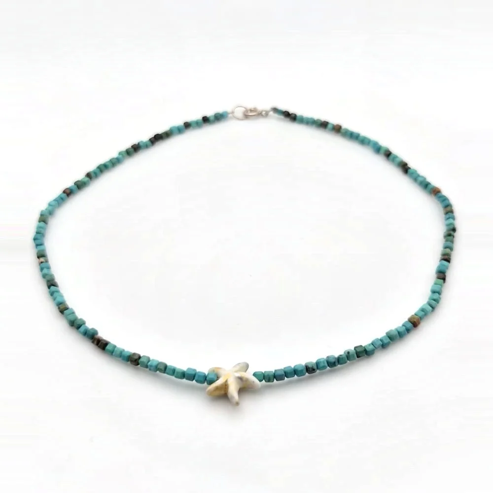 Colier steluță de mare cu turcoaz – handmade 2 Colier steluță de mare turcoaz – vedere din față
